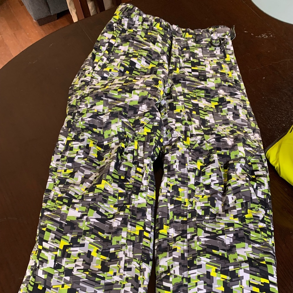 LLBean Ski/Snowboard Pants - Boys Size 8. Worn twice